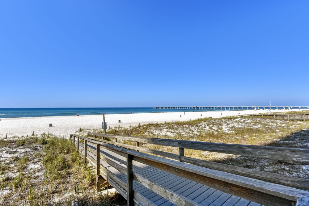 Mainsail Sterling Resorts - photo 26
