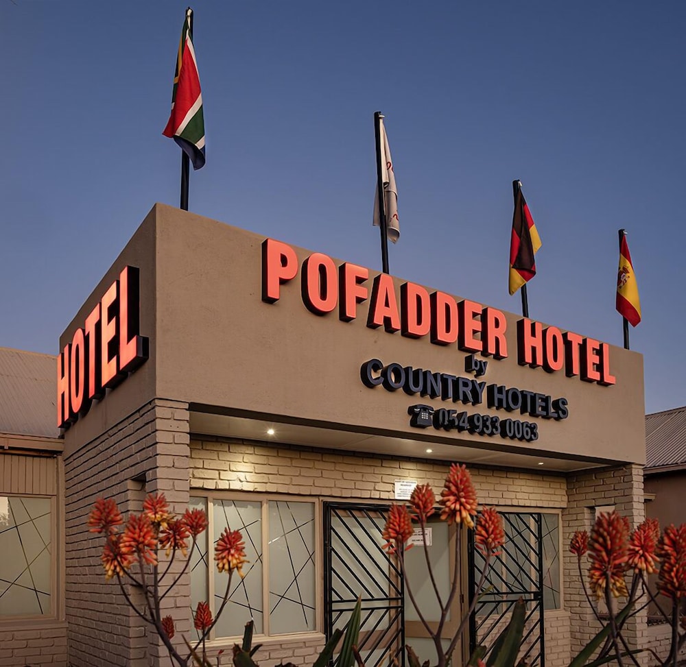 Pofadder Hotel - carbon neutral hotel in Pofadder