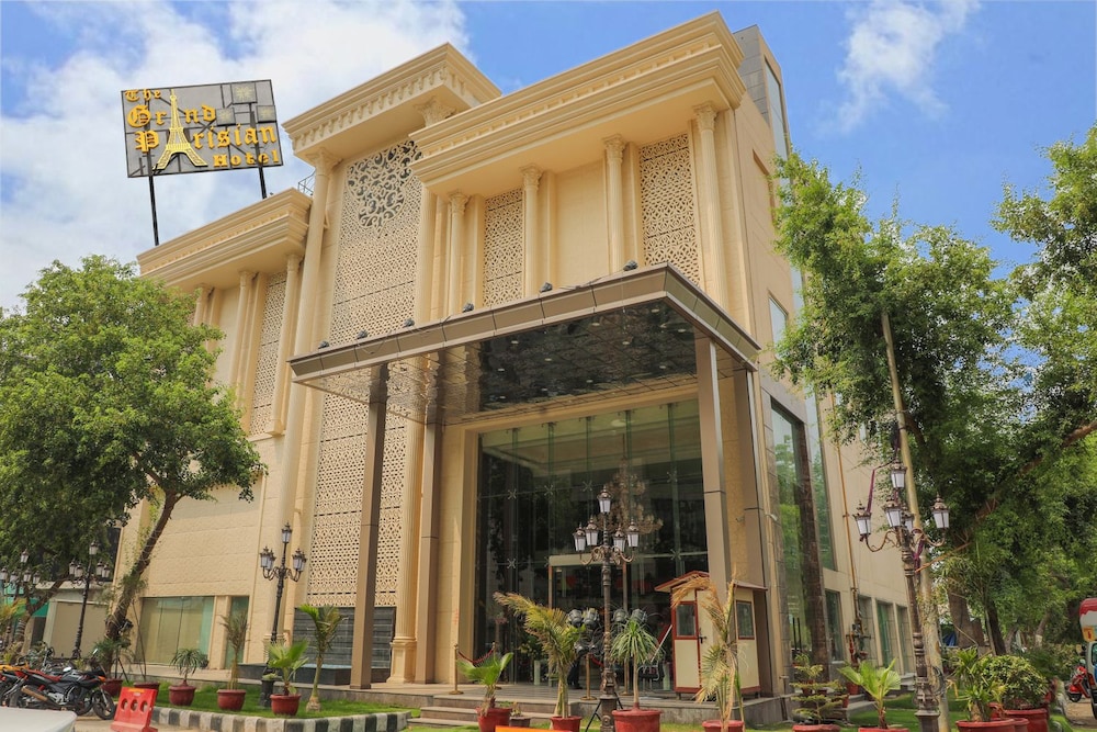 The Grand Parisian — 4-Star Luxury Hotel in New Delhi, India