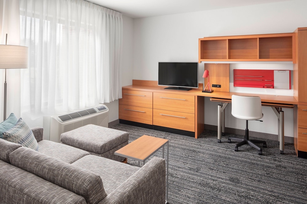 TownePlace Suites by Marriott Bangor - photo 22