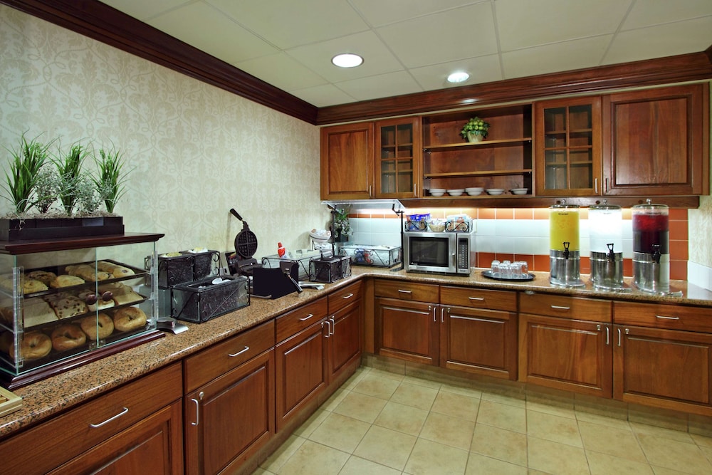Homewood Suites by Hilton Chesapeake Greenbrier - photo 31