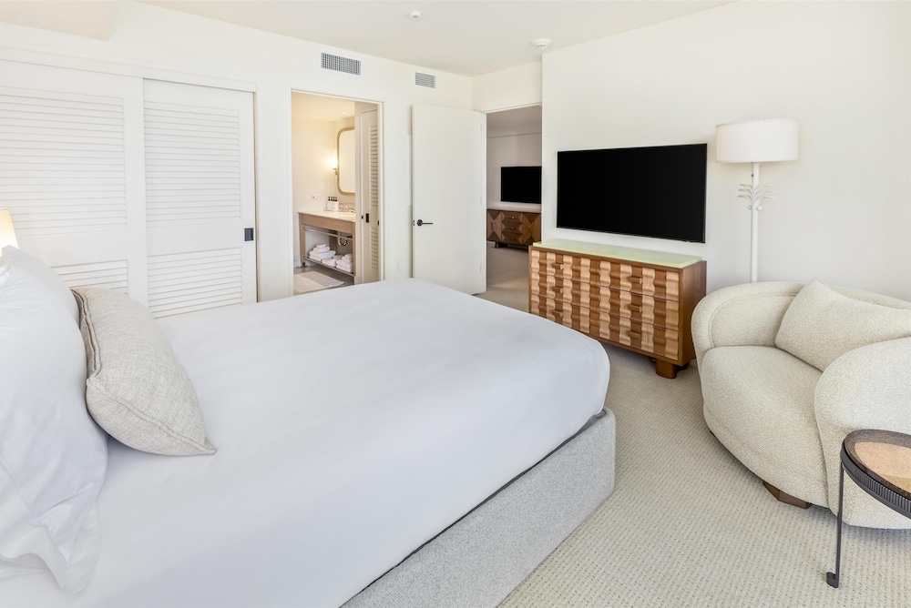 Ka Laʻi Waikiki Beach LXR Hotels & Resorts - photo 19