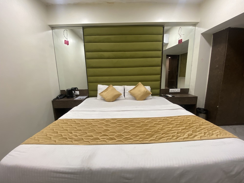 Hotel B Town — Mumbai — photo 2