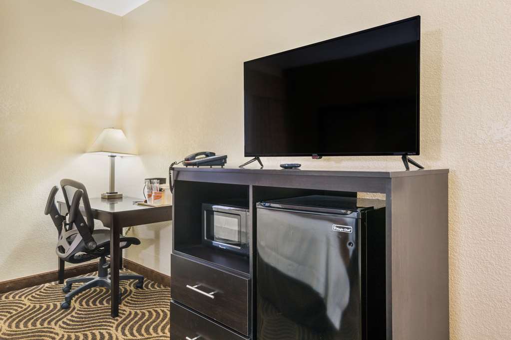 Quality Inn & Suites Florence Cincinnati South - photo 22