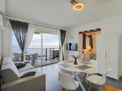 Colibri — 4-Star Luxury Hotel in Nettuno, Italy