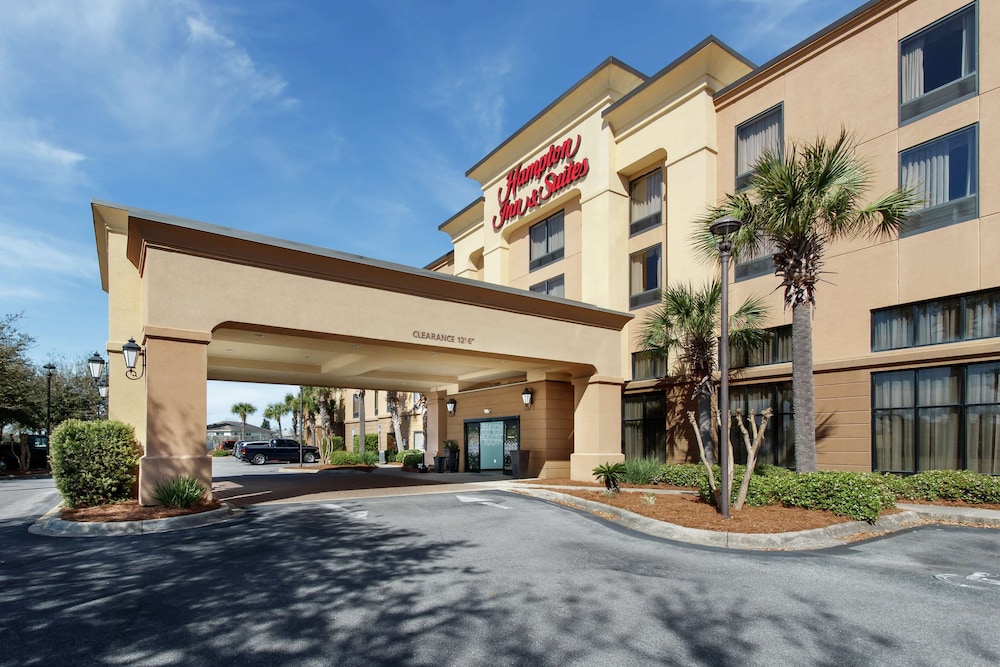 Hampton Inn & Suites Navarre - featured photo