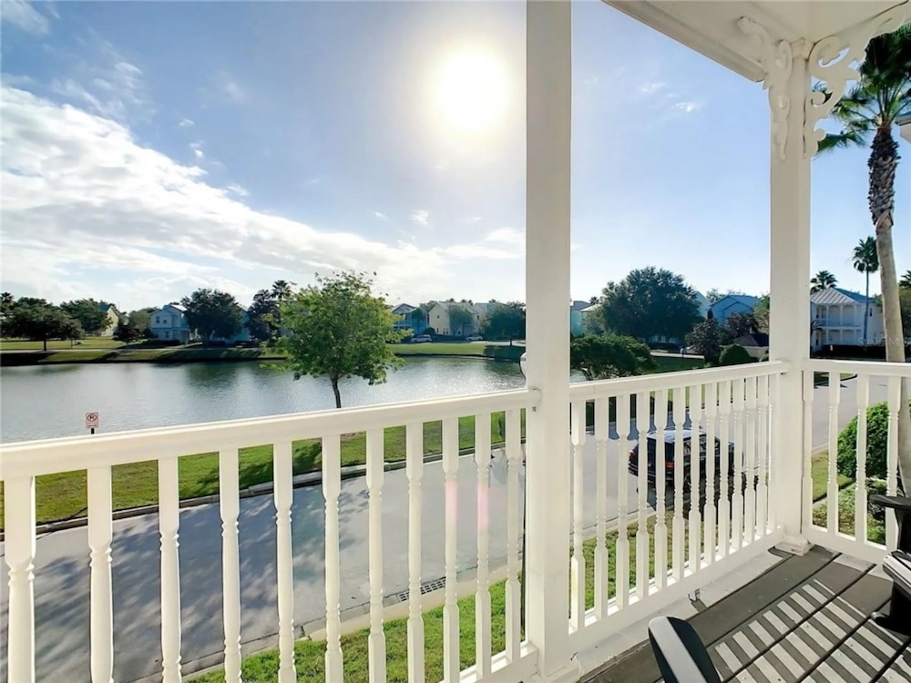 Reunion Resort 3 bed With Private Pool - photo 26