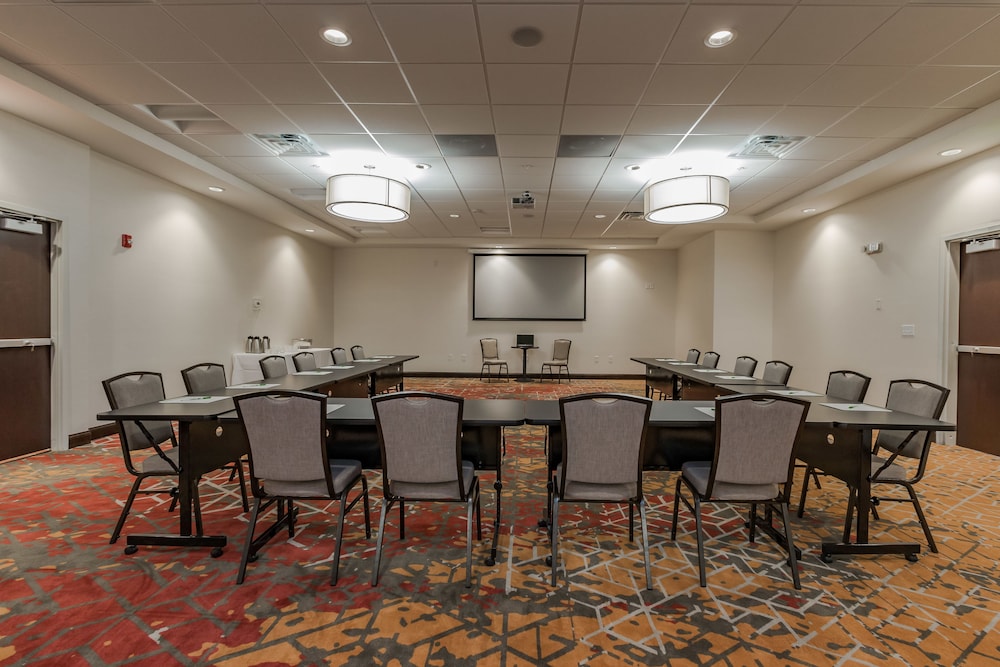 Holiday Inn Mishawaka by IHG - photo 40