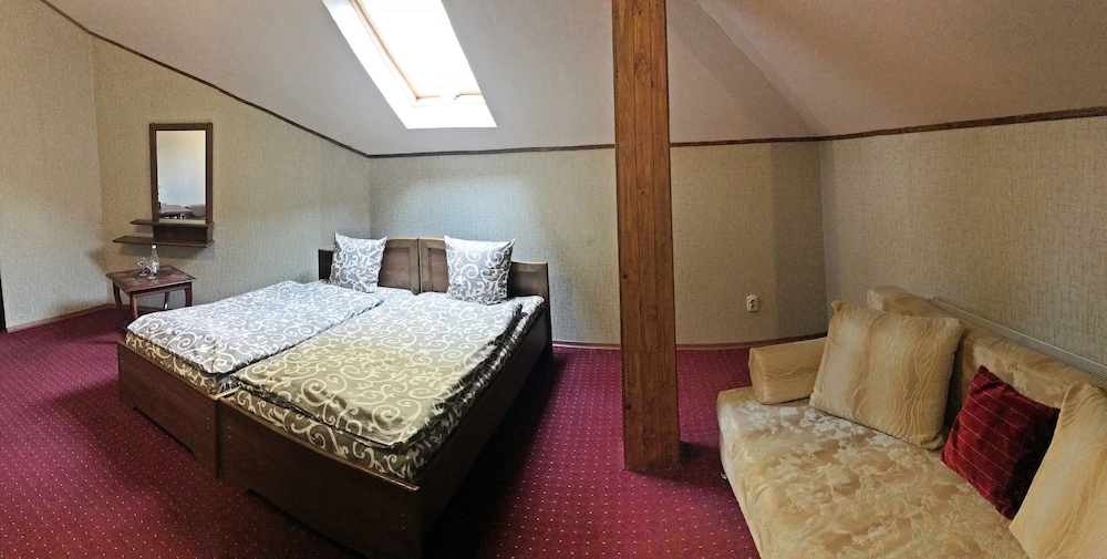 Hotel Geneva — Ternopil — photo 5
