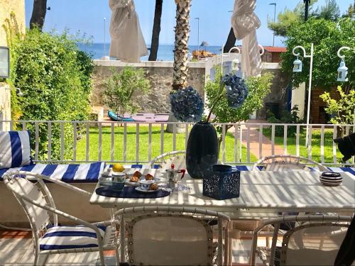Villa Del Melograno — 4-Star Luxury Hotel in Patti, Italy