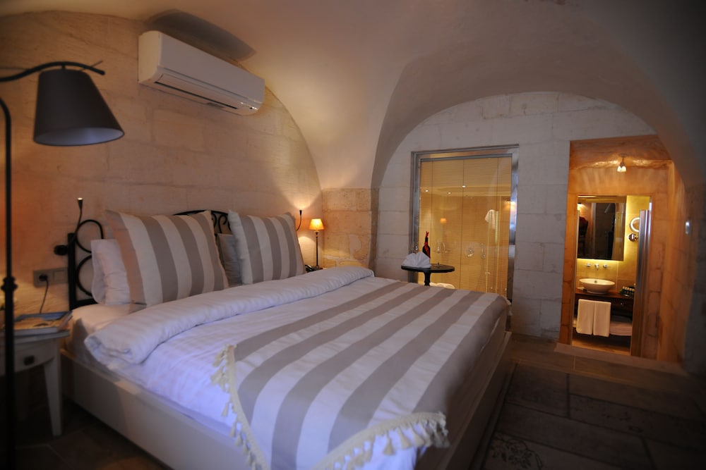 Shmayaa Hotel Special Class — Midyat — photo 5