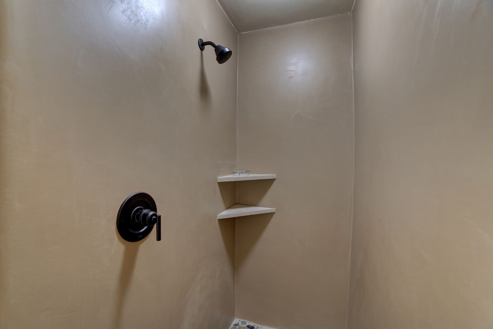 The Gonzo Inn - photo 48