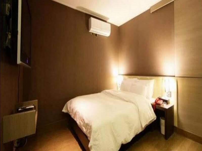 IMT 1 Hotel Wolgot - last minute hotel in Unknown City