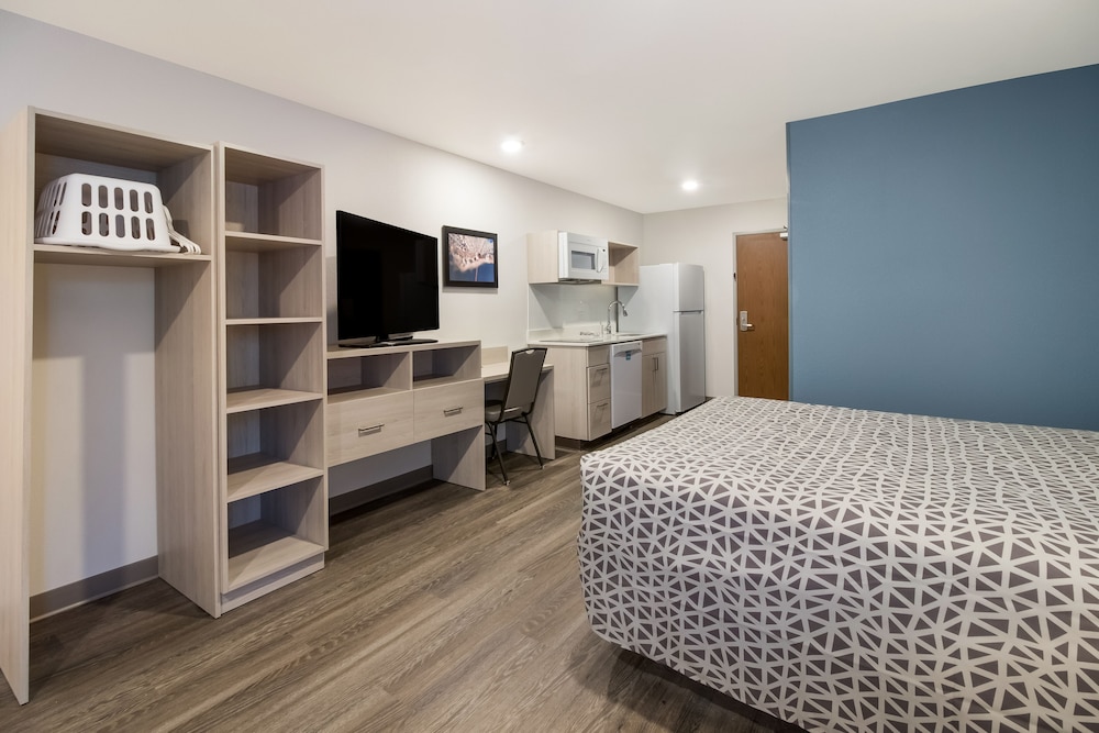 WoodSpring Suites Hermitage Nashville Airport - photo 8