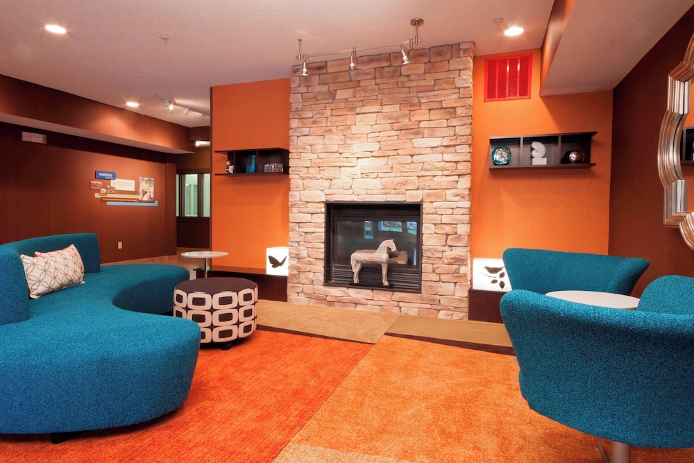 Fairfield Inn & Suites Houston The Woodlands - photo 2