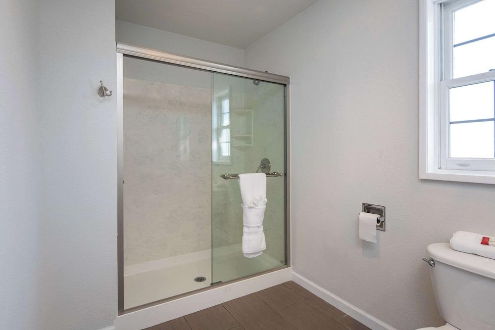 Rodeway Inn Milpitas near Great Mall - photo 23