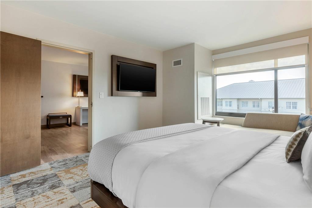 DoubleTree by Hilton Charleston Riverview - photo 32
