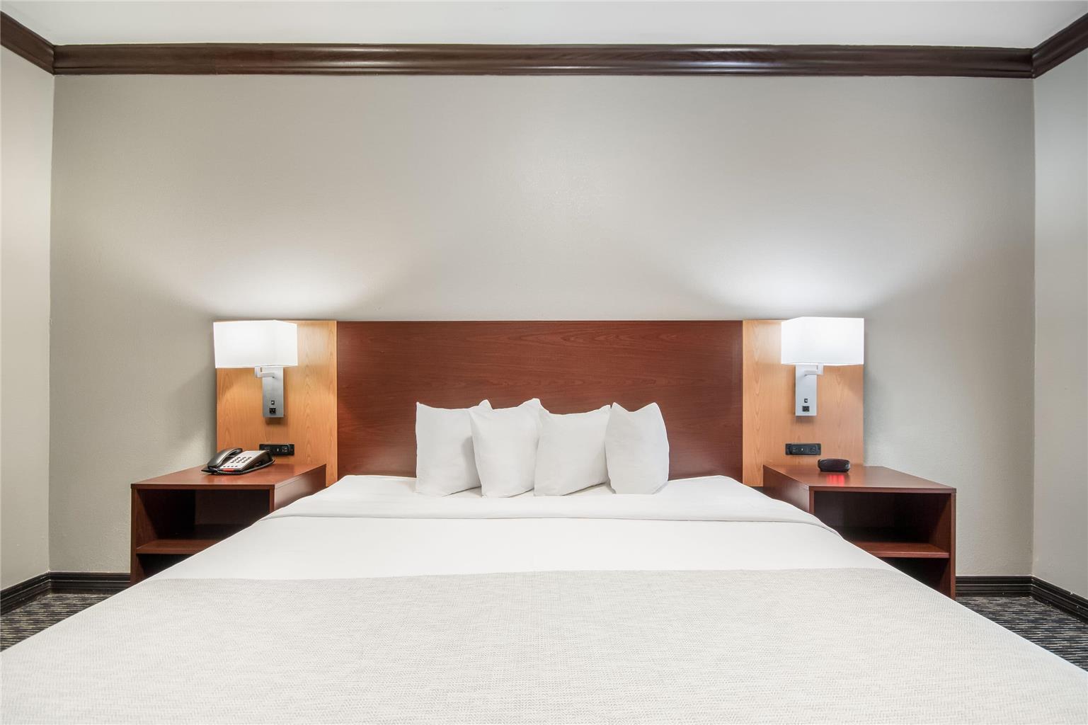 Hawthorn Suites by Wyndham Lubbock - photo 35