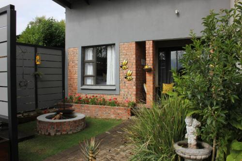 Honey Bee — 4-Star Luxury Hotel in Bloemfontein, South Africa