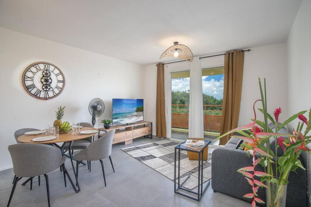 Navira Appartement le Pavillon — 4-Star Luxury Hotel in Le Lamentin, Martinique