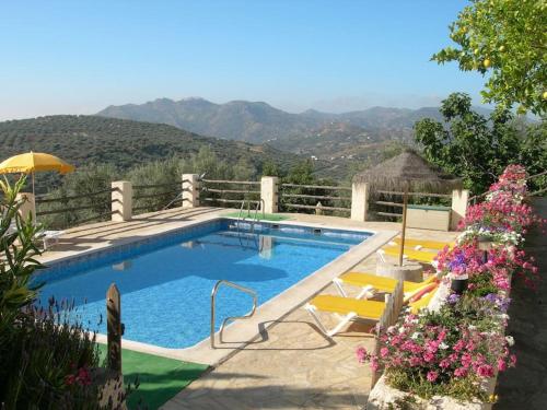 La Molina Del Olivar Peaceful Location — hotel in Riogordo