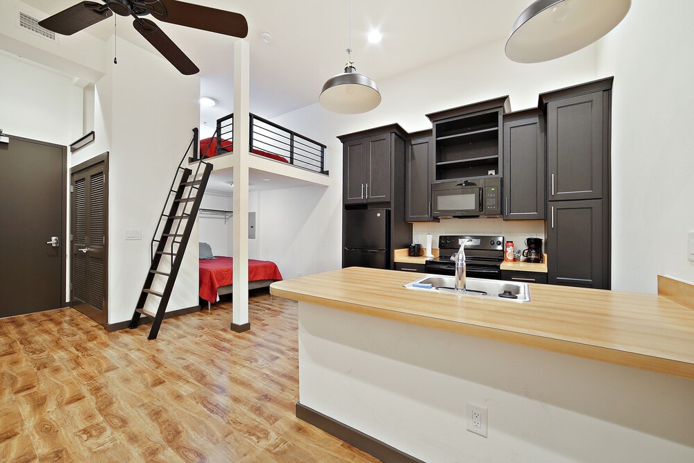 Old West Lofts Down Town Tampa - photo 18