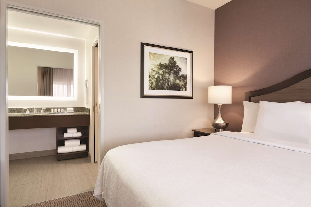 Embassy Suites by Hilton Temecula Valley Wine Country - photo 7
