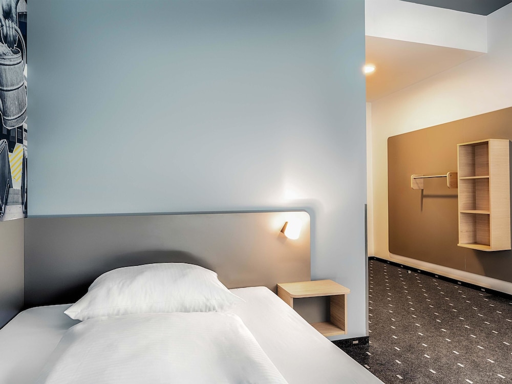 B&B Hotel Gießen City — Giessen — photo 3