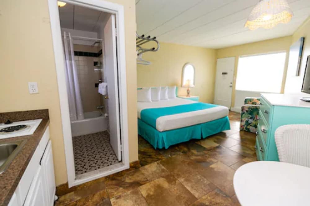 Aztec Motel - photo 30