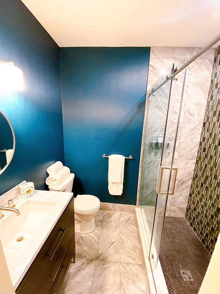 The Edward Hotel - photo 44