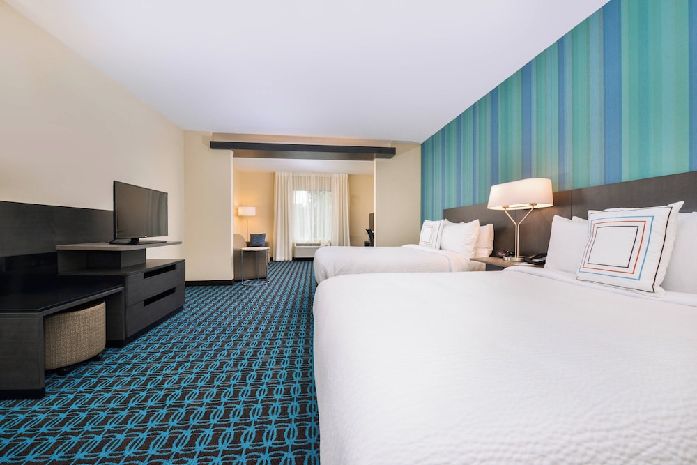 Fairfield Inn & Suites by Marriott Raleigh Cary - photo 13