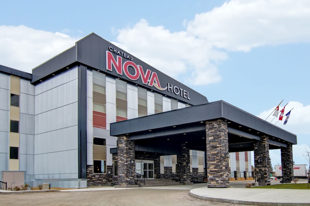 Chateau Nova Yellowknife — hotel in Yellowknife