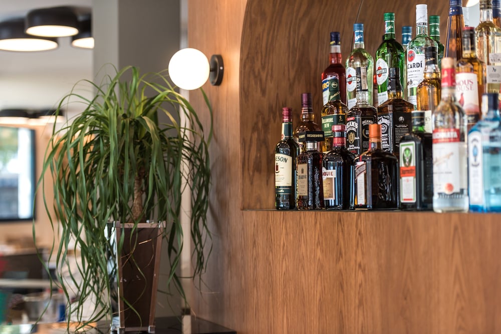 מזון ומשקאות