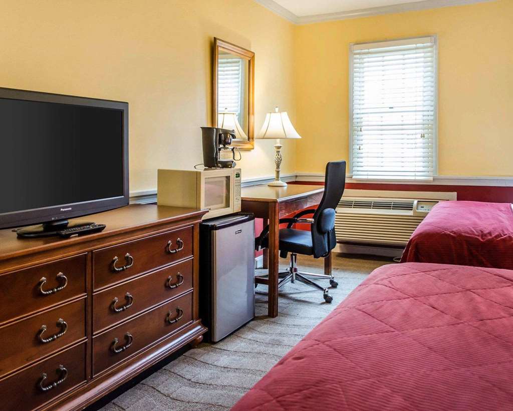 Clarion Inn Strasburg Lancaster - photo 15