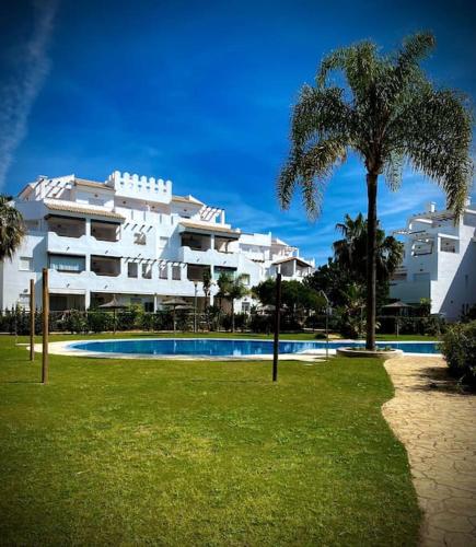 Apartamento Punta Candor — 4-Star Luxury Hotel in Rota, Spain