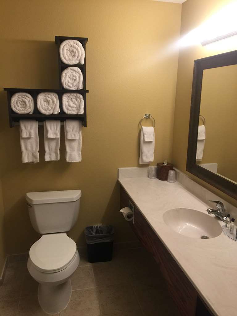 Crossings by GrandStay Pipestone - photo 10