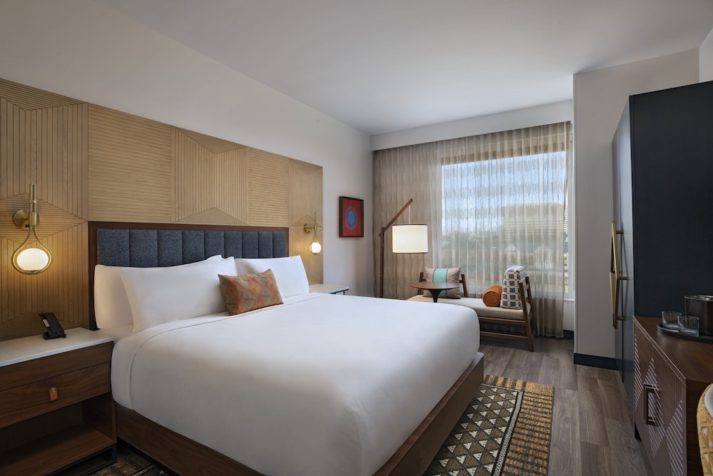 Hotel Indigo Irving Las Colinas by IHG - photo 18