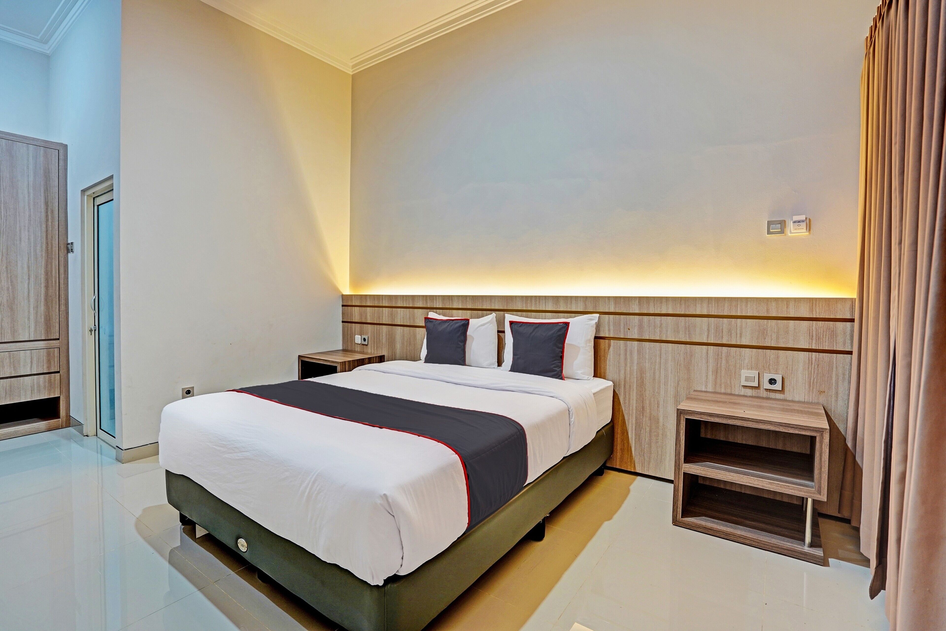El Malik Hotel Sumenep — Sumenep