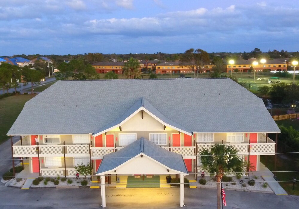 The Palmer Inn & Tennis Club - photo 43