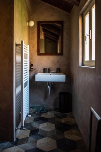 Boutique Hotel Al Palazzo Rosso — hotel in Bricco Di Neive