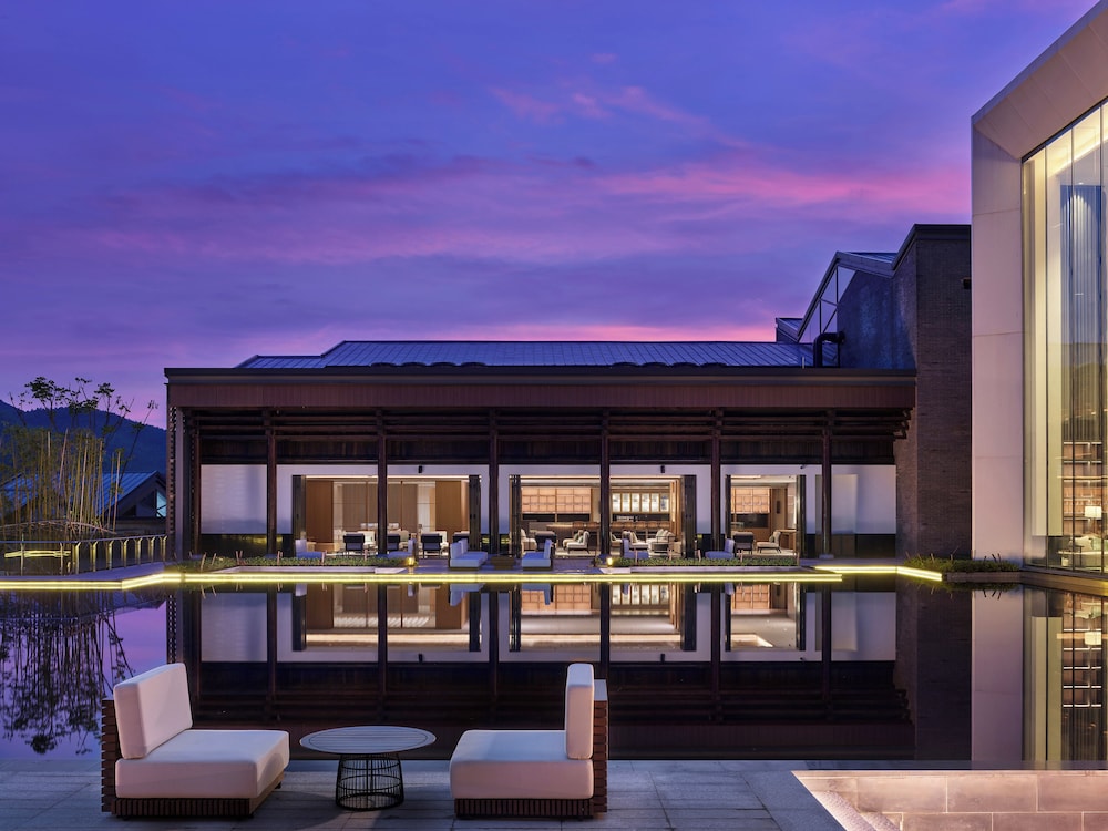 HOMM Huzhou Xisai Shan — 4-Star Luxury Hotel in Huzhou, People's Republic of China