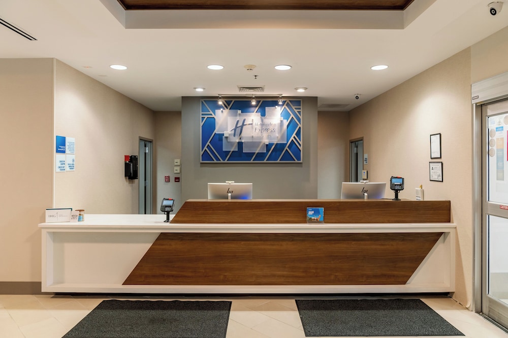 Holiday Inn Express Hotel & Suites Raleigh SW NC State by IHG - photo 3