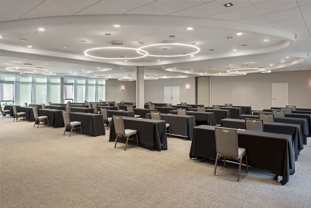 SpringHill Suites by Marriott West Sacramento - photo 51