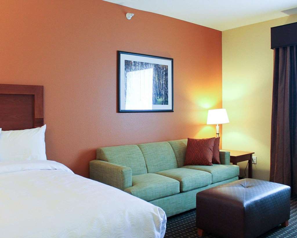 MainStay Suites Tioga - photo 10