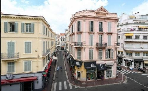 Viva Riviera 1 Rue Victor Cousin