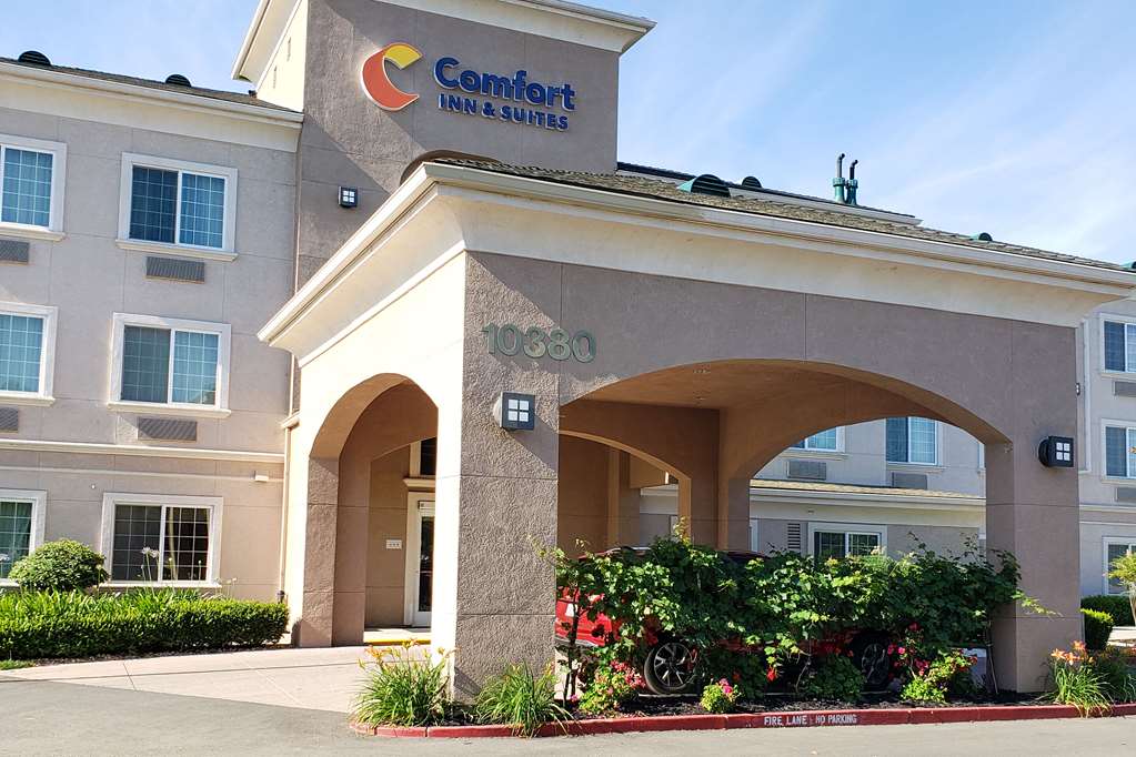 Comfort Inn & Suites Galt Lodi North — hotel in Galt