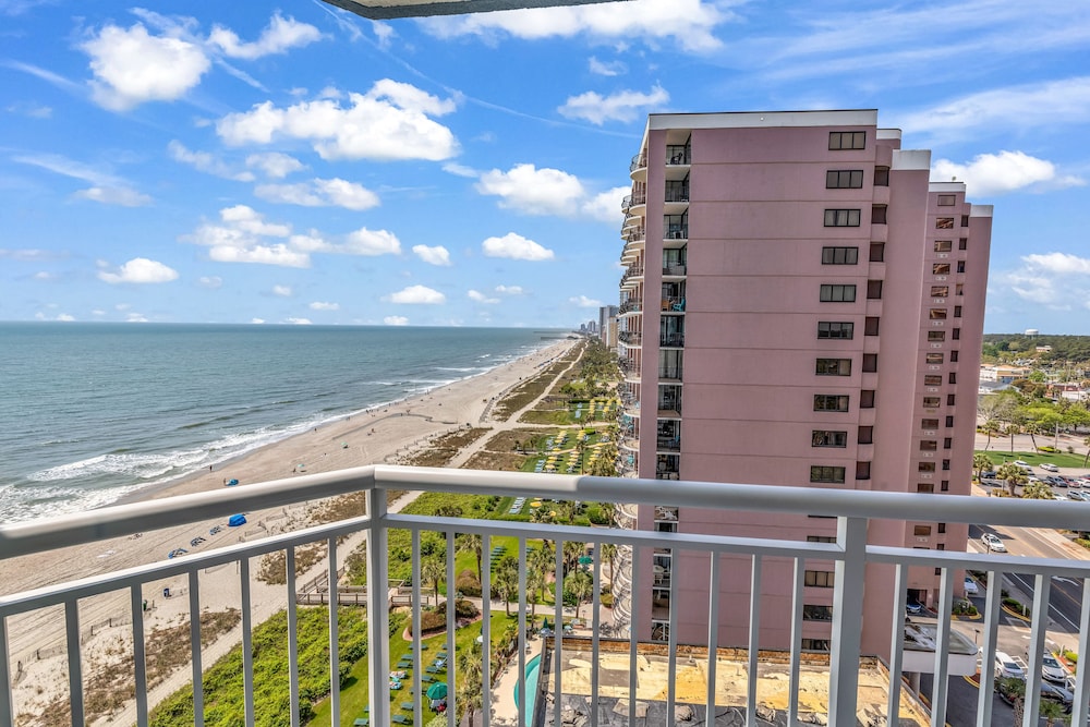 Carolinian Resort Stunning Condos - photo 96