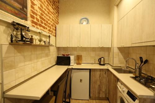 Luky apartment on Rustaveli Ave.