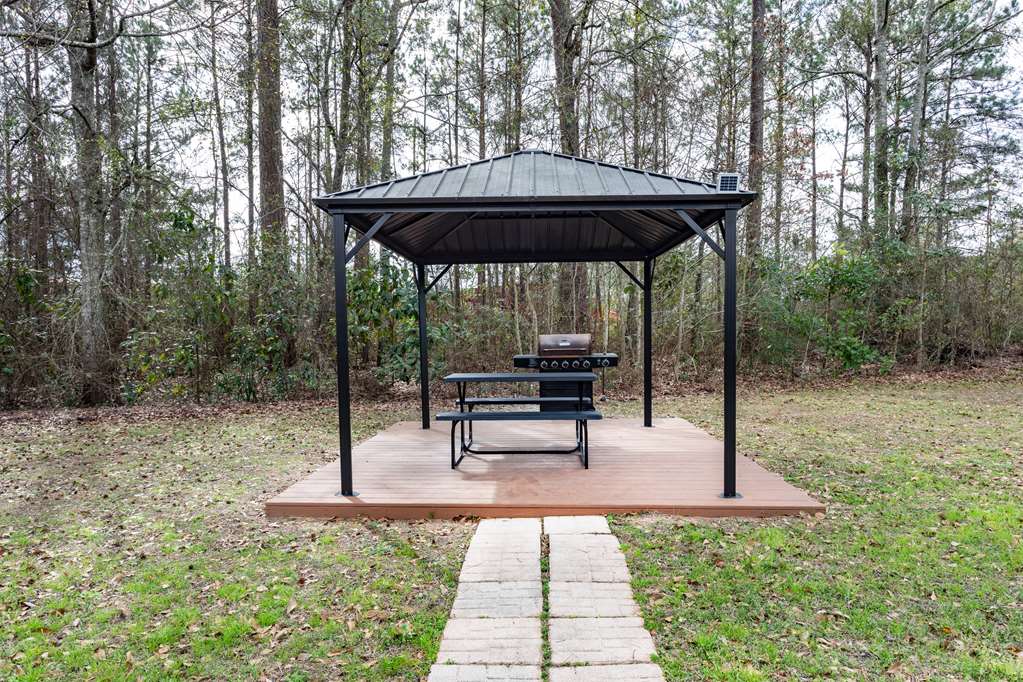 Baymont by Wyndham Midway Tallahassee - photo 48