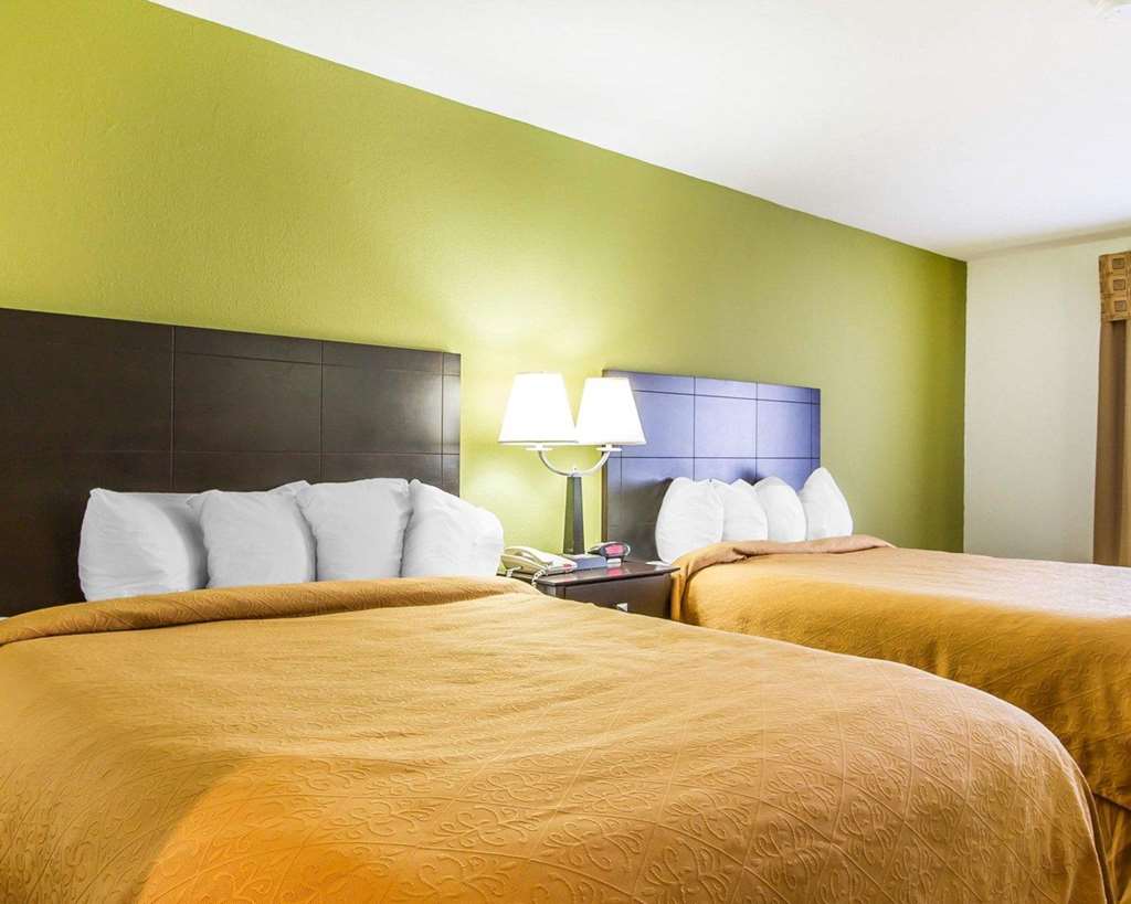 Quality Inn Pontiac - photo 26